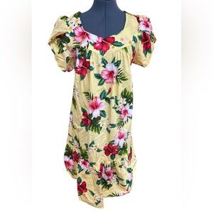 80s Hili Hattie hibiscus plumeria short mumu